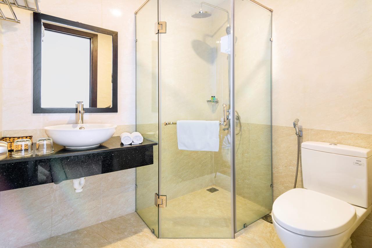 Dana Marina Boutique Hotel Дананг Екстер'єр фото