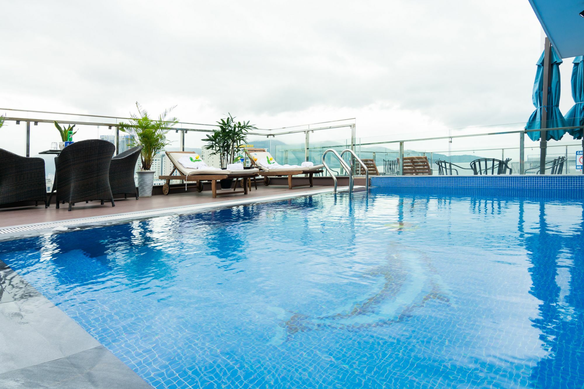 Dana Marina Boutique Hotel Дананг Екстер'єр фото