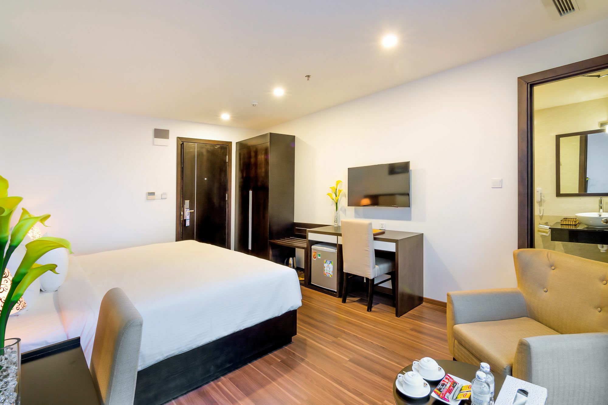 Dana Marina Boutique Hotel Дананг Екстер'єр фото