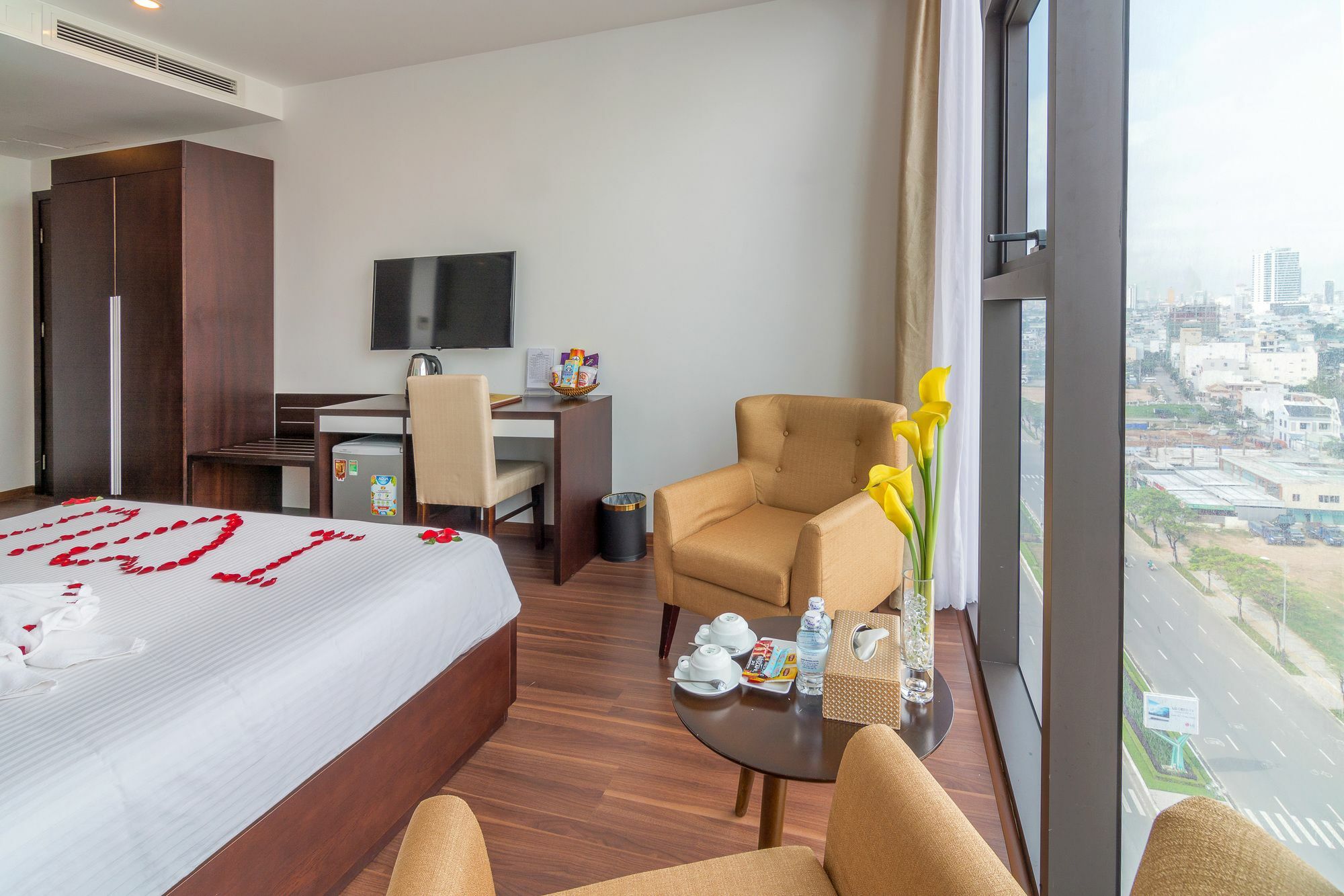 Dana Marina Boutique Hotel Дананг Екстер'єр фото